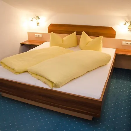 Pezza Lischa Apartment Kappl  Room photo
