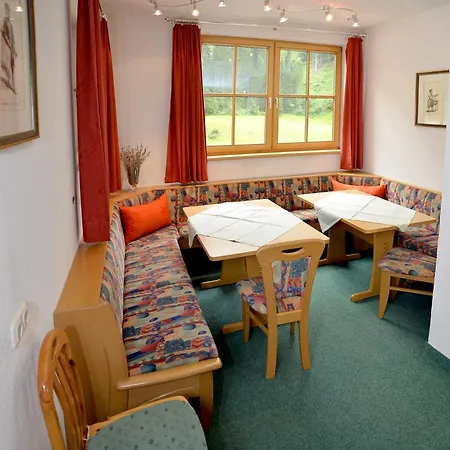 Pezza Lischa Apartment Kappl  Room photo